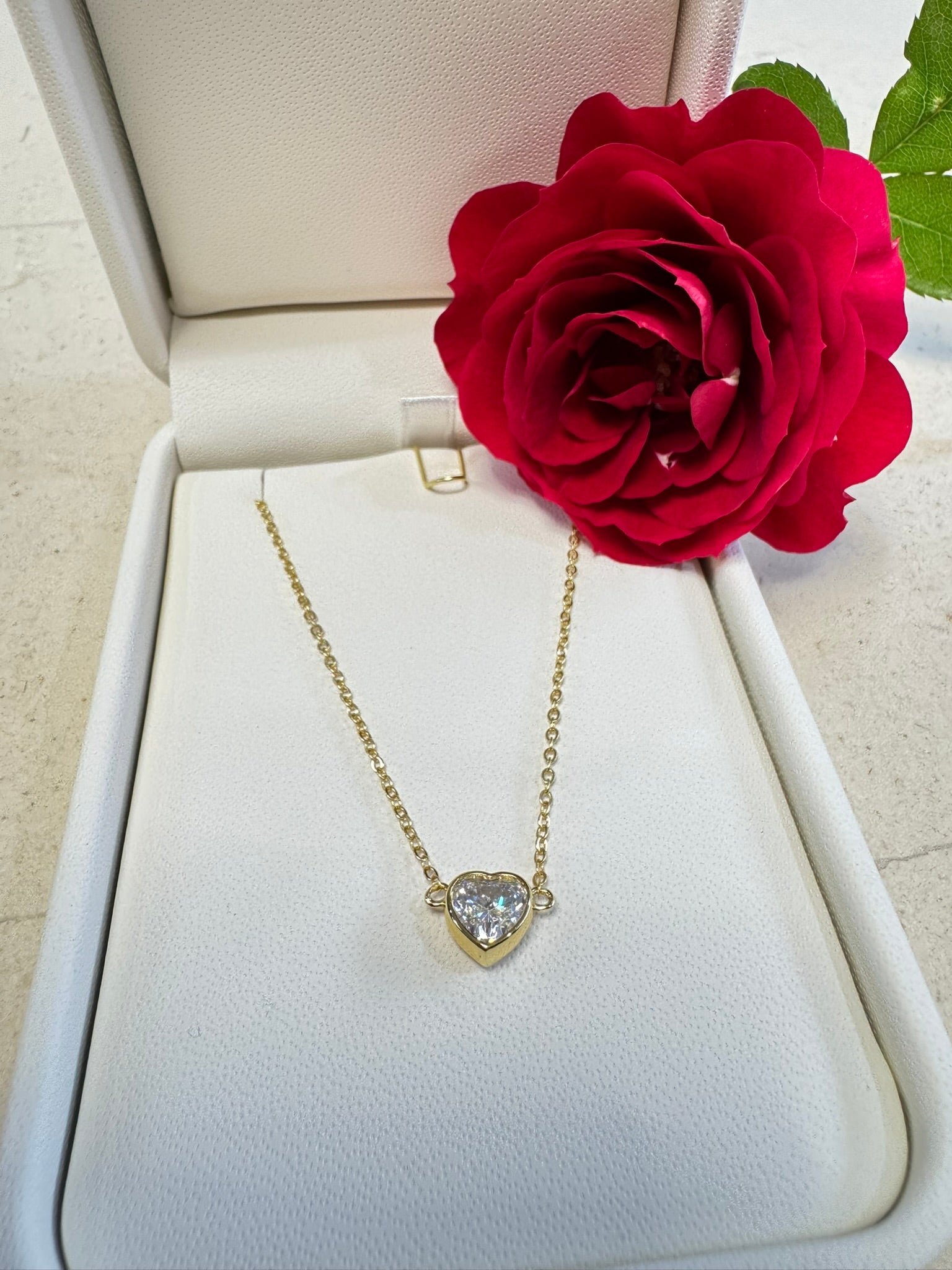 Image of HEART LUMIÈRE